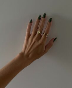 6 boja lakova za nokte koje nosimo ove jeseni