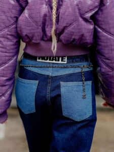 7 trendy načina da nosite jeans ove zime