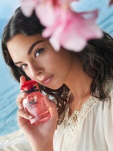 Ćerka Monike Beluči je novo zaštitno lice novog Dolce & Gabanna parfema