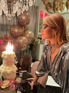 Kako je disko diva Rita Ora proslavila rođendan