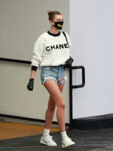 Kako moderni milenijalci nose Chanel?