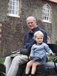 Kraljevska porodica podelila retke fotografije u znak sećanja na princa Filipa