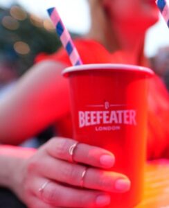 LET THE SUMMER B(e)GIN: Beefeater proslavio početak leta uz spektakularan događaj u Kuli Nebojša