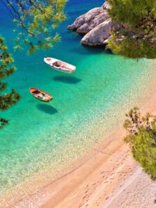 Manje poznate i božanstvene: 7 plaža hrvatske obale koje će vas raspametiti!