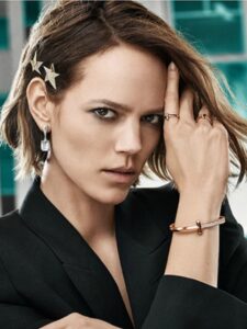 Nove verzije klasičnih narukvica i prstenja kompanije Tiffany & Co.