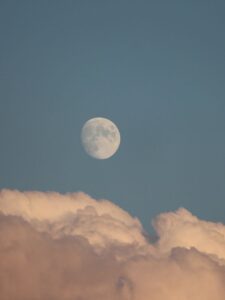 Pun Mesec u Ribama snove pretvara u stvarnost – evo šta može da očekuje svaki horoskopski znak