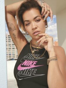 Rita Ora objavila lookbook posvećen najvećim sportskim brendovima