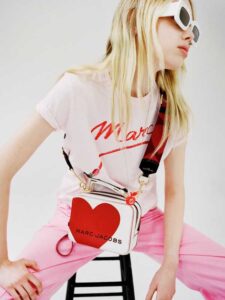 Zaljubite se u novu kolekciju Marc Jacobs posvećenu Danu zaljubljenih
