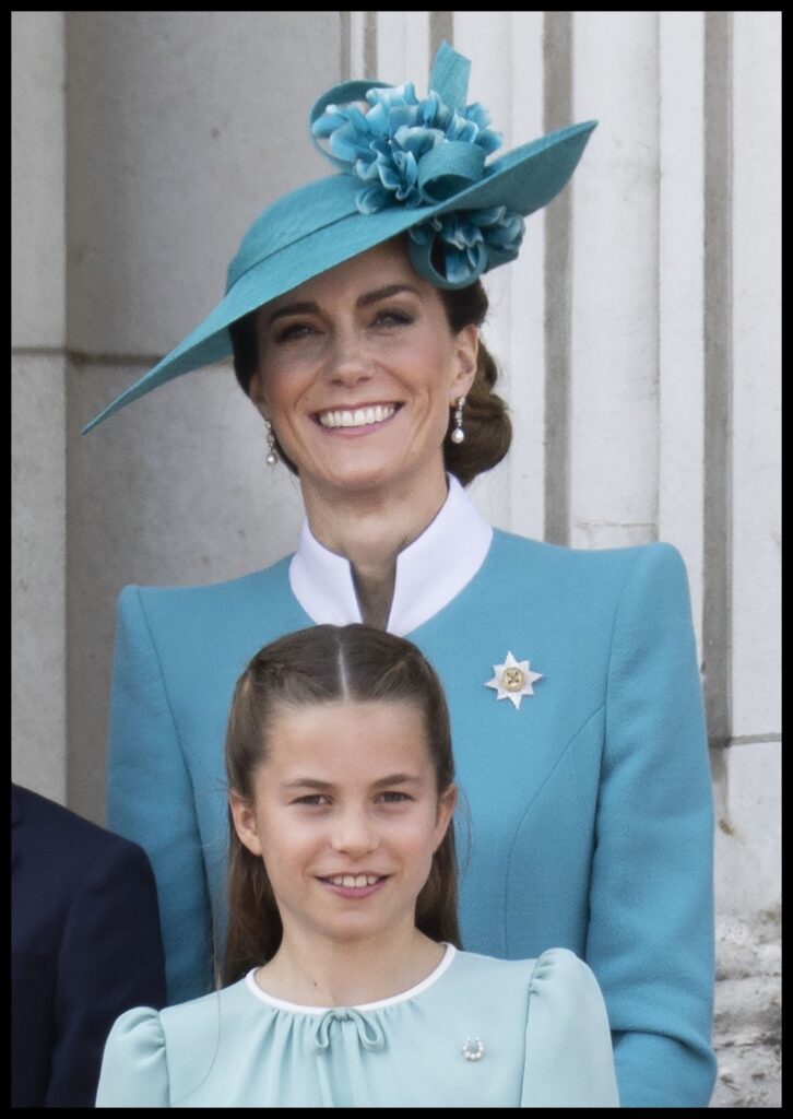 Kate Middleton i princeza Charlotte u izdanju inspirisanom Dianom