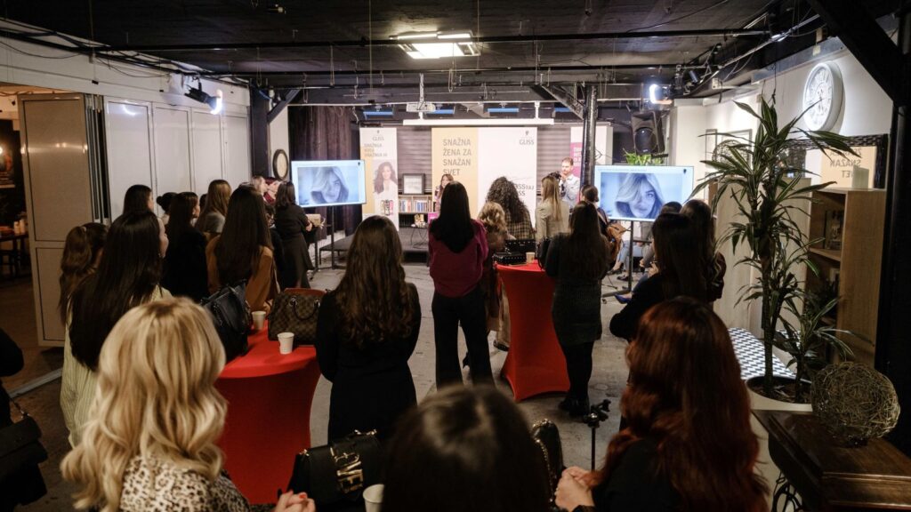 Drugu godinu zaredom, uspešno je završen Schwarzkopf Gliss Program samopouzdanja, simbol osnaživanja, edukacije i podrške svim ženama