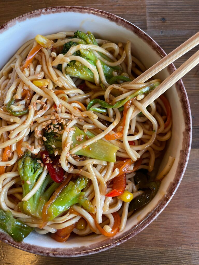 Tofu sa brokolijem u susam sosu