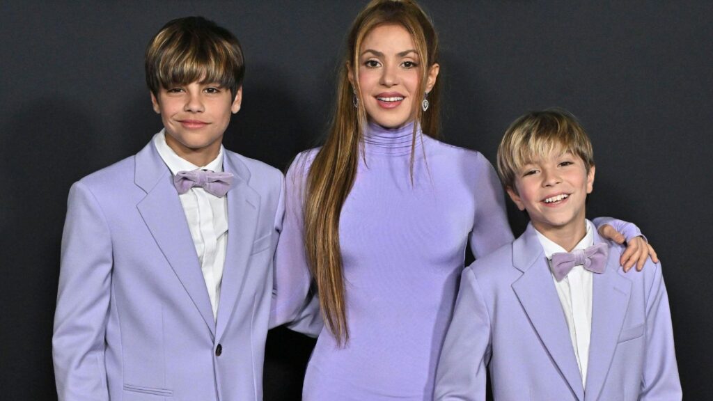 Najslađa stvar na Internetu: Shakira u uparenim outfitima sa sinovima