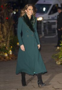 Da li je ovo najotmeniji outfit princeze Kate, do sada?