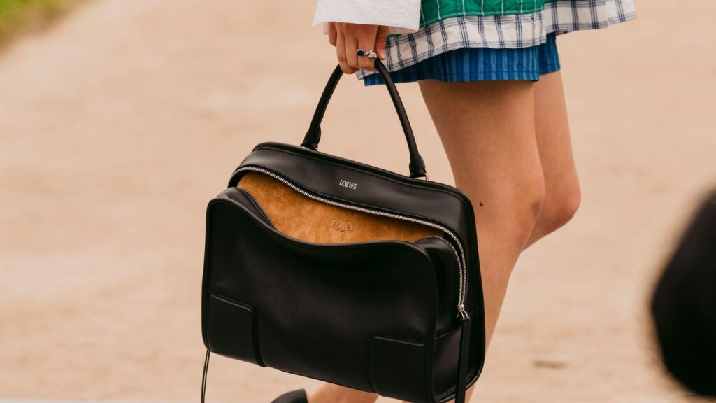 Otvorene torbe – glavni trend za proleće/leto 2026.