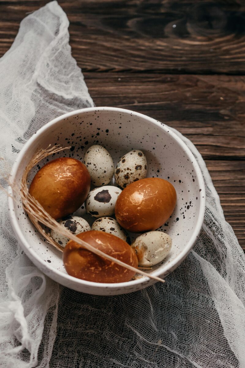 6 prirodnih trikova za najlepša uskršnja jaja