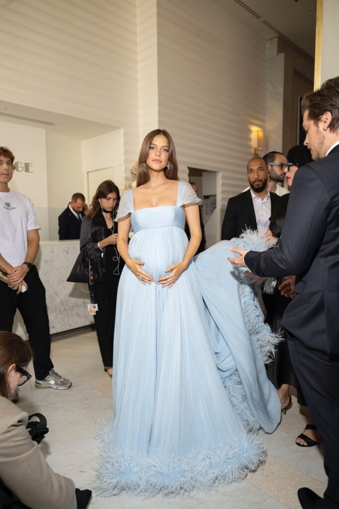 Barbara Palvin i Dylan Sprouse uskoro postaju roditelji