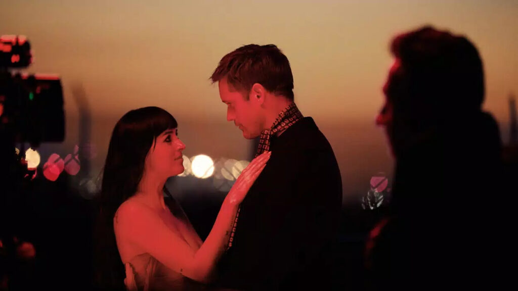 Dakota Johnson i Alexander Skarsgård u Valentino kampanji