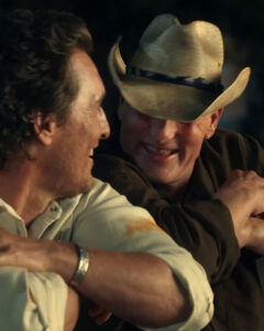 Matthew McConaughey i Woody Harrelson igraju braću u seriji „Brothers“, inspirisanoj stvarnom glasinom o njihovoj mogućoj porodičnoj vezi.